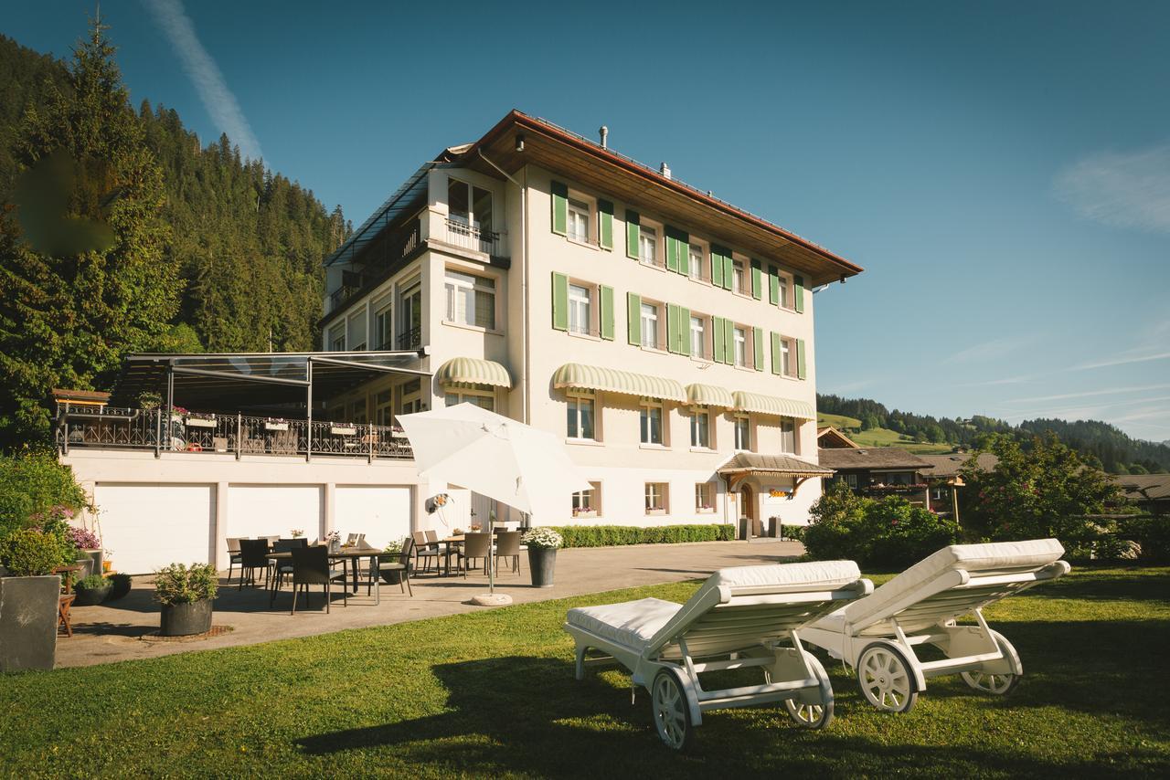 Sonnegg Hotel Zweisimmen Bagian luar foto